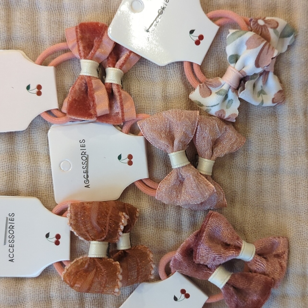 Hair Bows 🤩 10 pieces!